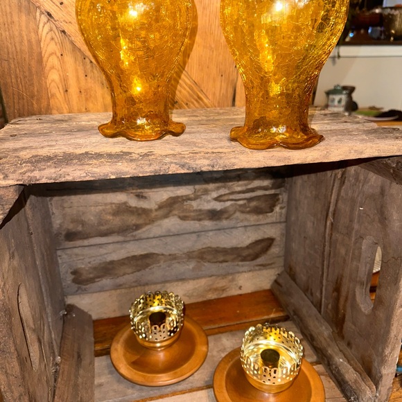 Vintage Kanawha Amber Crackle Glass Hurricane Globes on Wood Base Set of 2 - Picture 9 of 13